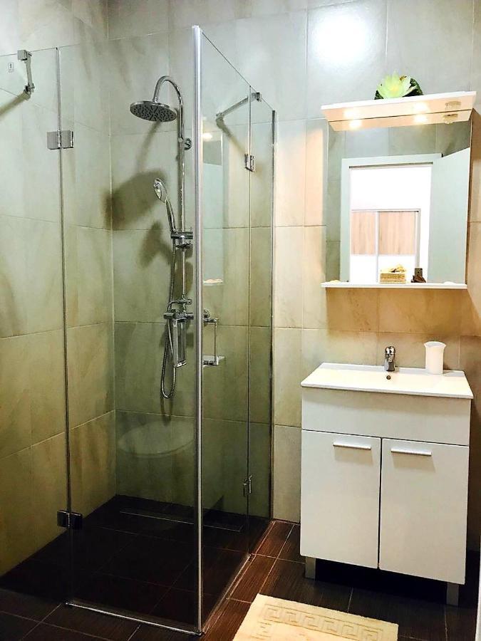 Apartmani Maki Омиш Экстерьер фото